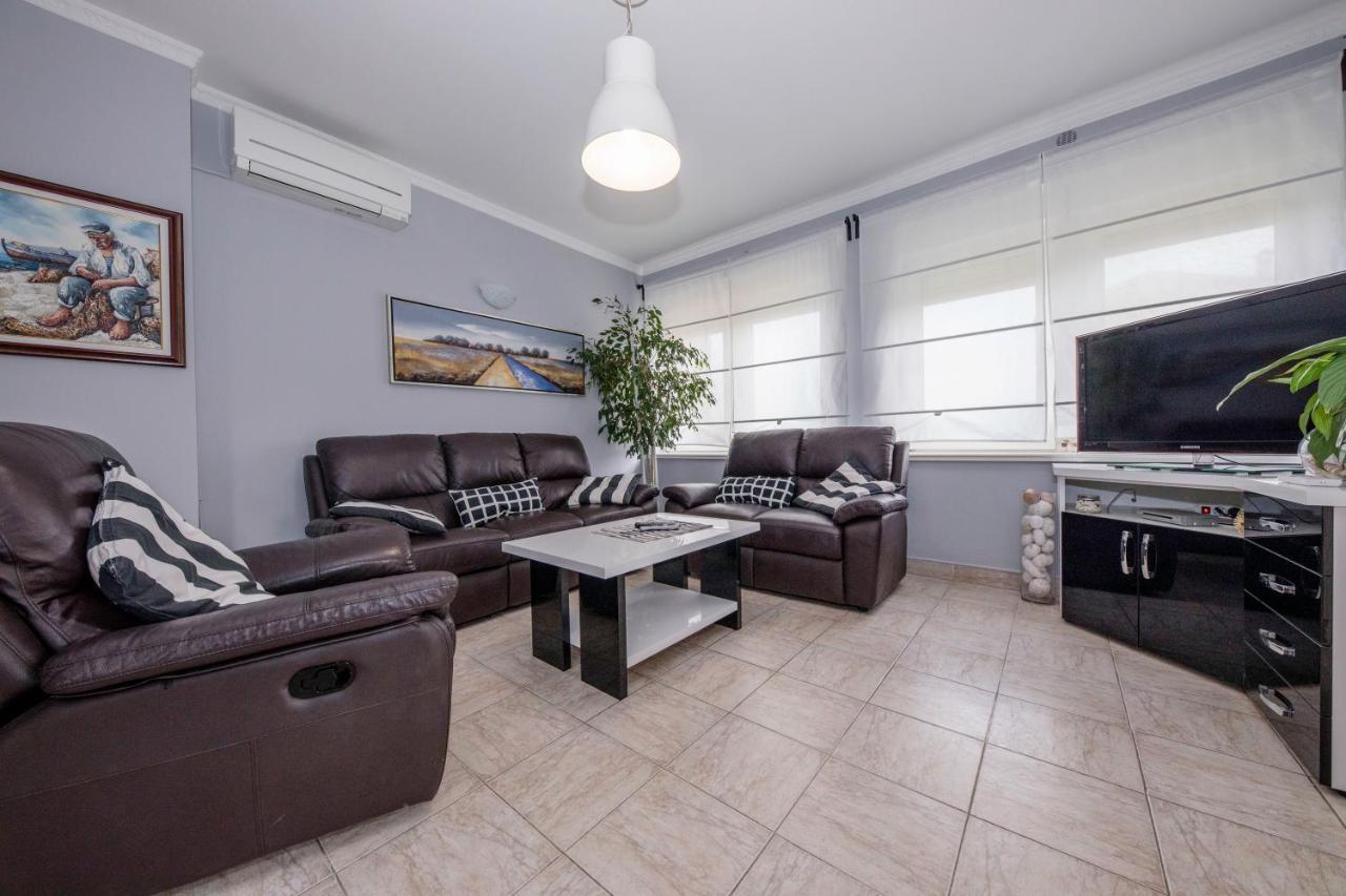 Apartmani Ana & Milo Lopar Extérieur photo