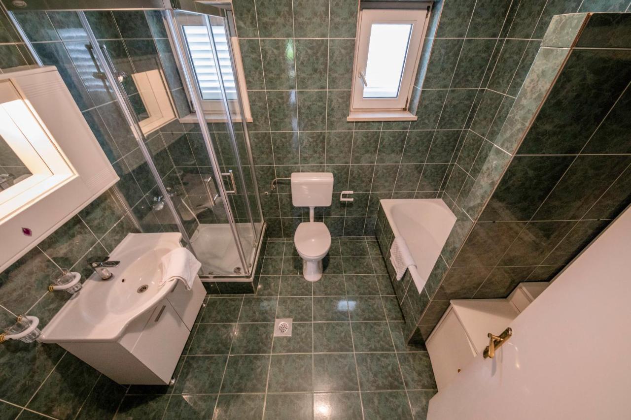 Apartmani Ana & Milo Lopar Extérieur photo