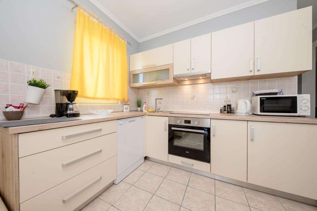 Apartmani Ana & Milo Lopar Extérieur photo
